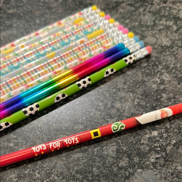 Vibrant Party Pencil Set with Assorted Colors - Picture 3 of 9